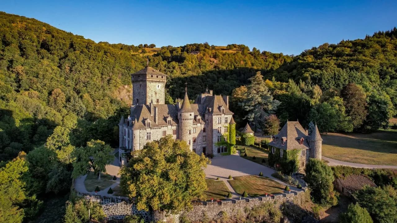 Château fort de Pesteils