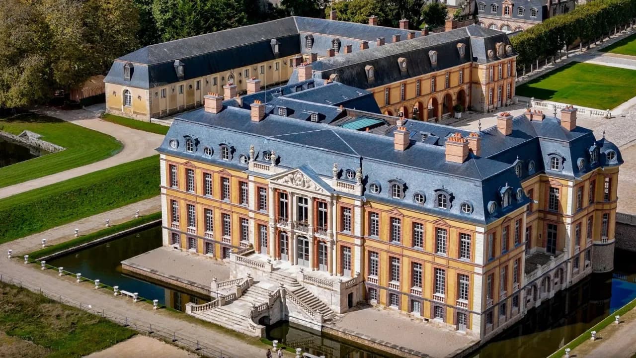 Château de Dampierre-en-Yvelines