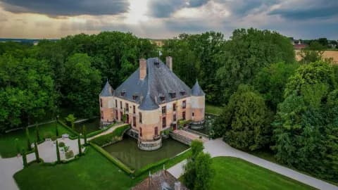 Château de Pouy-sur-Vannes